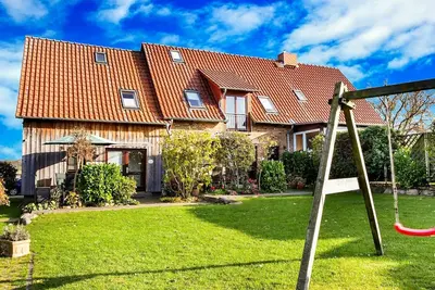 Image de Modernes Ferienhaus à Thorstorf avec Sauna