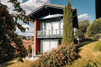 Image de Maison de vacances unique à Viechtach avec sauna