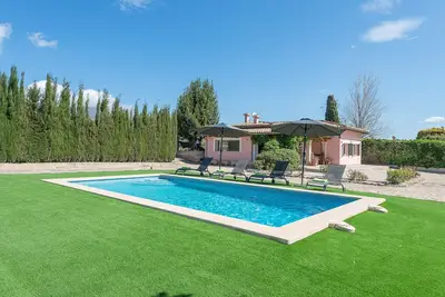 Image de Ses Veles - Trois Chambres Villa, Couchages 6