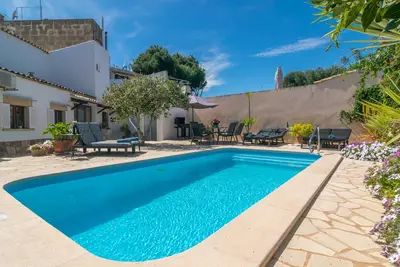 Image de Can Tatau - Trois Chambres Villa, Couchages 6