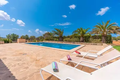Els Garrovers - Deux Chambres Villa, Couchages 4