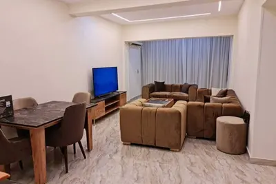 Image de cozy apartment nearto city stars mall nasercity