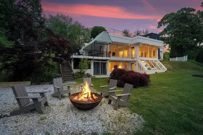 Image de Private Lakefront Home w/ Private Lake, 3 Bedrooms - Minutes to Hotchkiss