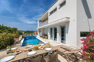 Image de Casa Mariposa with heated pool and Seaview