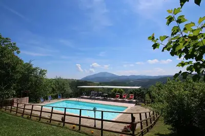 Image de Ferme à Apecchio avec piscine et spa