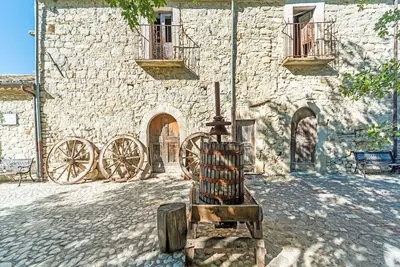 Image de Chalet à Bomba près du Lac Bomba