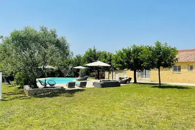 Image de Studio situé à 5 minutes d’Anduze\nIdéal pour le télétravail