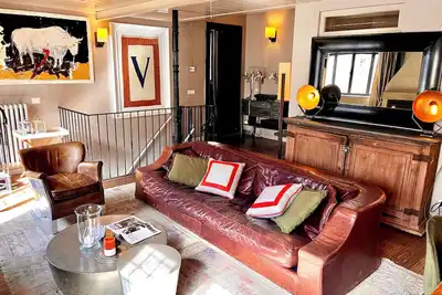 Image de Elegant apartment with terrace in historic center