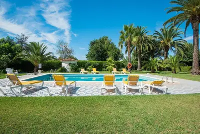 Image de Belvilla by Oyo Bungalow Park Colibrא