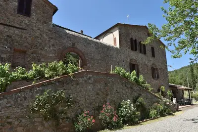 Image de Appartement en Toscane avec piscine partag×™e