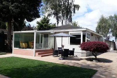 Image de Chalet spacieux avec jardin à Garderen