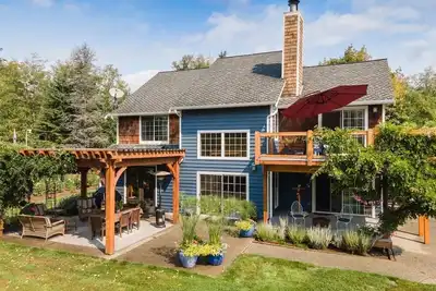 Image de Creekside Farm Escape -Monroe