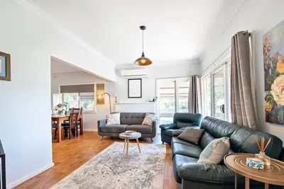 Image de Rosewood Cottage - Stroll to Central, Cosy Escape