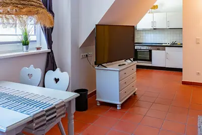Image de Comfortable vacation apartment with garden, barbecue area and Wlan in Dranske on Rügen