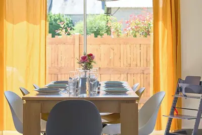 Image de Charmante maison moderne à deux pas de la mer!