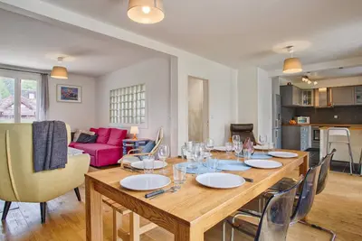 Image de Maison familiale 8p avec jardin clos et accès plage à 650m