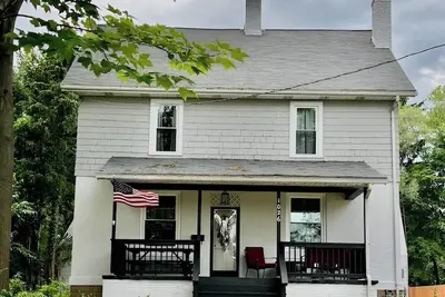 Image de Walking Distance to Ashland University Football, Track, and Campus Facilities!