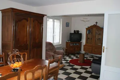 Image de 3 Bedroom Private vacation home in Ver-sur-Mer