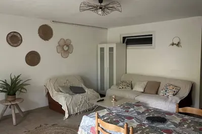 Image de Appartement F3 Rembrandt Rez de jardin et parking privé Résidence Les Platanes