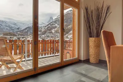 Image de Cool Alpine Penthouse with Unmatched Village Views