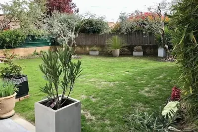 Image de 2 bedroom private vacation home in caromb