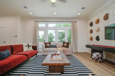 Image de Central Location: Modern 3bd - Bbq & Movie - Games