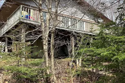 Image de Beautiful 2 bedroom cottage on the pond conveniently located