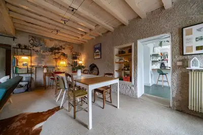 Image de Grande Maison design, terrasse, jardin, parking