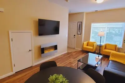 Image de 2 Bd, 2. 5 Baths, Sleeps 6/B9