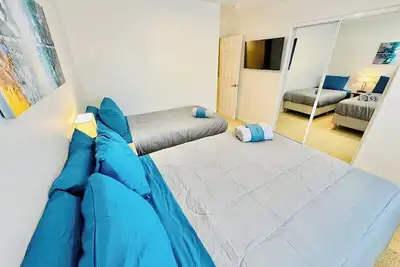 Image de 2 Masters, 3 TVs, Sleeps 7/D8