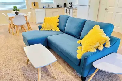 Image de Midtown Townhouse 3TVs Fast WiFi 2 Baths Sleeps 6