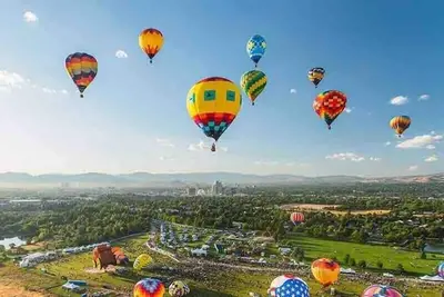 Image de Balloon Festival Terrace, M$ Views 4TVs, Sleeps 10