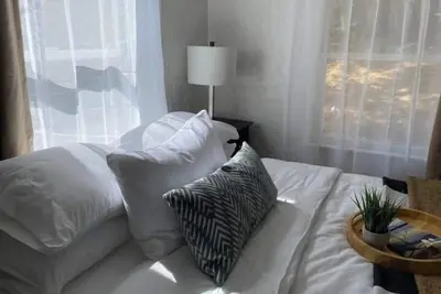Image de Cozy Casita Needles
