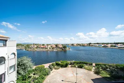 Image de Miroir d'Azur - Studio vue sur étang