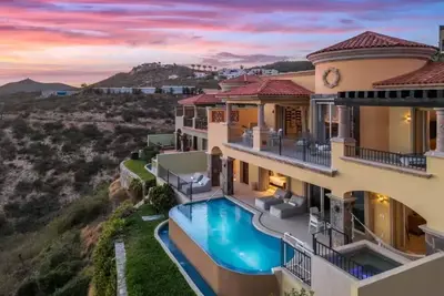 Image de Cabo Montecristo Luxury Villa•Private Pool•Sleeps 10 Adults\nCheck availability
