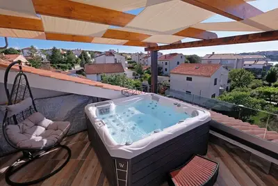 Image de Apartment Stella - Three Bedroom Apartment with Balcony