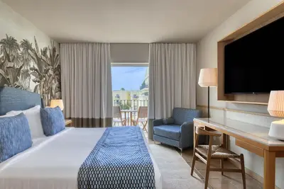 Image de Marvellous Vilamoura Apartment | Apartment Magna | 1 Bedroom Suite | Furnished Balcony | Shared Outdoor and Indoor swimming pool | Shared Fitness Centre and Sauna | Common Lounge and Garden | Praia Da Falésia, Apartado