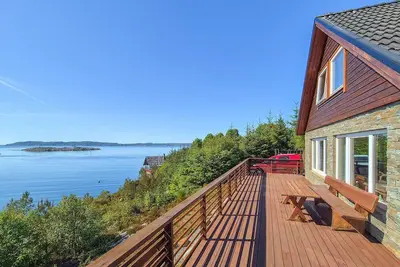 Image de Superbe maison à Sveio avec WiFi