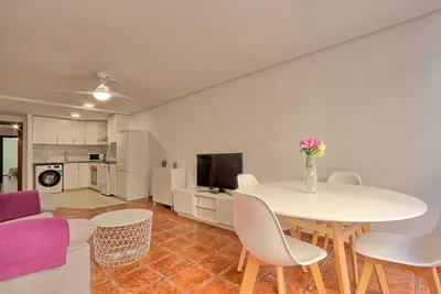 Image de 063 - Club Náutico 006 - comfortHOLIDAYS