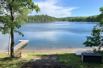 Image de Wisconsin Northwoods cabin on beautiful Island Lake