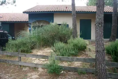 Image de Maison idéalement située, plages, golf, bois approximités