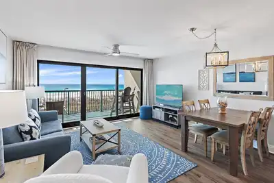 Image de Destin Beach Club 1br with Bunk! Beachfront Condo with Spectacular Gulf Views!