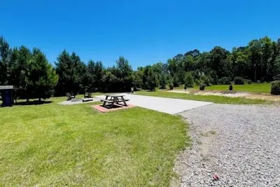 Image de Relaxing Rv Site on Private Estate