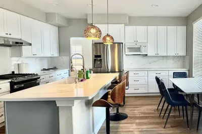 Image de Camarillo large family home