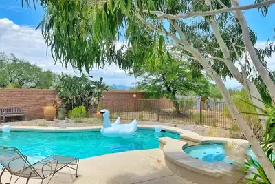 Image de Lazy H Bar Ranch Estate, 3 /2, Ac, Pool, Hot Tub, Bbq, Horses and Dogs Welcome!