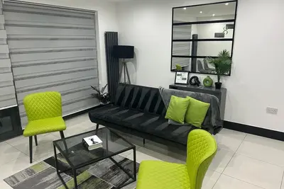 Image de Urban, Sleeps 6 Private Garden-Family Pet Friendly