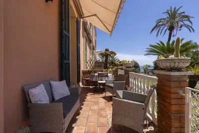 Image de Agréable appartement pour 4 personnes avec piscine, Wifi, Tv, terrasse et vue panoramique