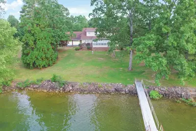 Image de Butler Branch Point: 4  Br, 2. 5  Ba House in Arley, Sleeps 12