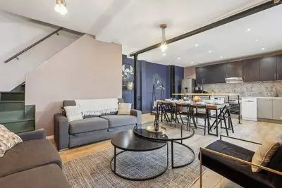 Image de 375 Suite Brady - Superbe Appartement Ă Paris