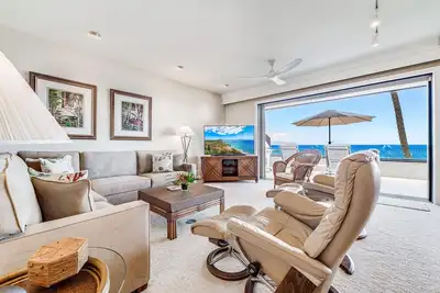 Makena Surf | B205 | Beachfront Resort